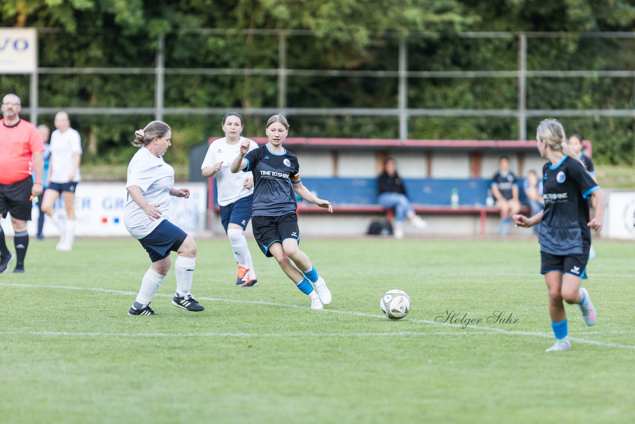 Bild 309 - Loewinnen Cup